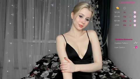Snapshot of hi_popsy chatting on December 2024 11:17:02 PM Popsy Risha online show from December 2024 11:17:02 PM