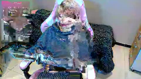 Snapshot of hi_scarlett chatting on January 2025 01:36:02 PM hi_scarlett online show from January 2025 01:36:02 PM