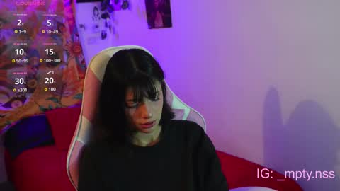 Snapshot of hi_scarlett chatting on November 2025 09:42:02 AM hi_scarlett online show from November 2025 09:42:02 AM