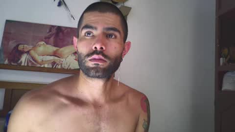 hideonbush online show from September 2025 05:05:02 PM