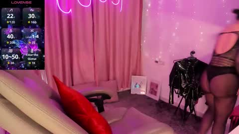 Snapshot of hikariween chatting on December 2025 05:52:01 PM Hikariween online show from December 2025 05:52:01 PM