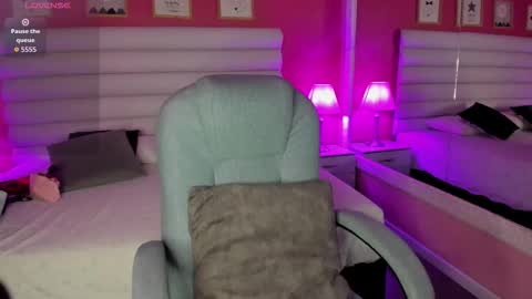 hilary_tailor online show from October 2025 11:35:01 AM