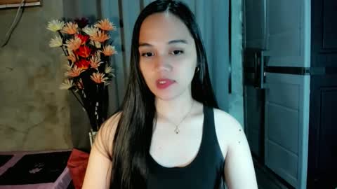 hilarymolly online show from February 2026 11:22:01 AM