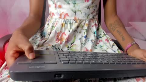  Hillary  online show from January 2025 04:03:01 AM