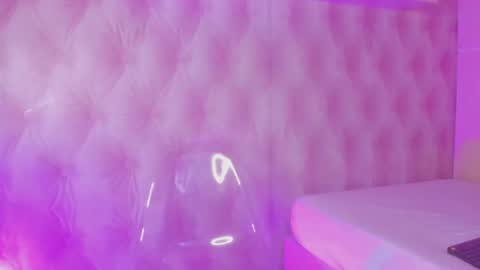  Hillary  online show from March 2025 06:47:02 AM