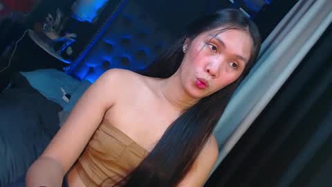 yuricah online show from January 2025 08:54:02 AM