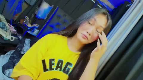 yuricah online show from January 2025 01:05:02 AM