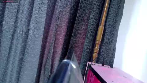 Inori Independent model online show from March 2026 06:31:01 PM