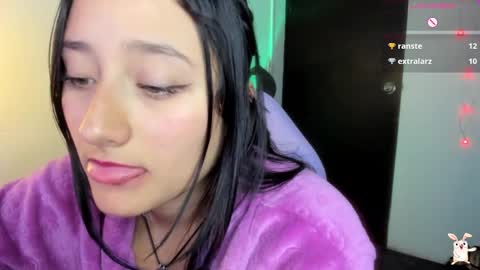 hinata online show from December 2024 10:27:02 PM