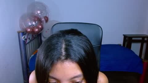      0600AM-1100AM - online show from December 2025 04:08:01 AM