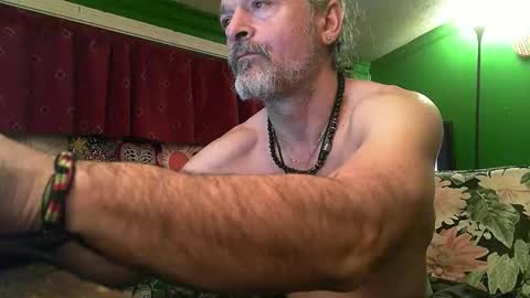 Snapshot of hippiedad333 chatting on March 2026 08:43:01 AM hippiedad333 online show from March 2026 08:43:01 AM