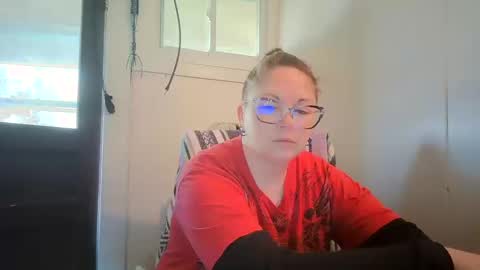 Bella online show from October 2025 06:50:02 PM