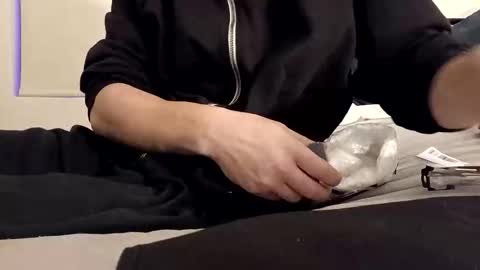 Snapshot of hipulse chatting on October 2025 05:00:01 PM Hipulse online show from October 2025 05:00:01 PM