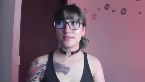 Hitomi Arata online show from February 2025 06:41:01 PM