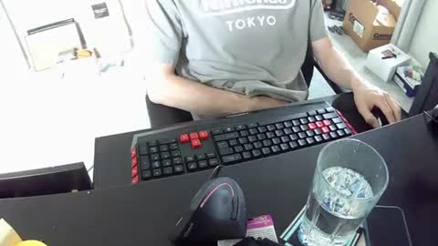 Snapshot of hoboayoyo chatting on June 2026 05:59:01 PM Hentai man online show from June 2026 05:59:01 PM