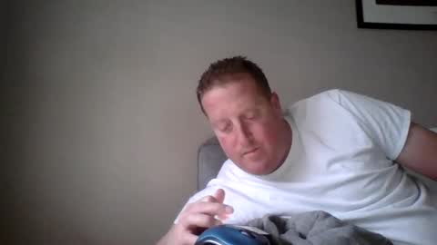 Snapshot of hockey258387 chatting on December 2024 04:10:01 PM THE MAN online show from December 2024 04:10:01 PM