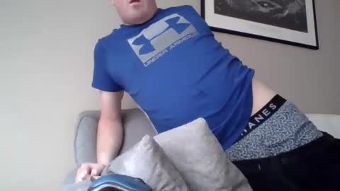 Snapshot of hockey258387 chatting on February 2025 06:51:01 PM THE MAN online show from February 2025 06:51:01 PM