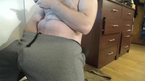 Hockey Player online show from December 2024 03:10:02 AM