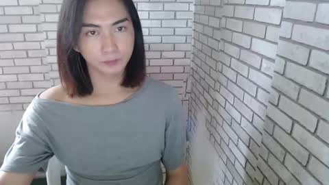 Snapshot of hoelykim chatting on January 2026 07:44:02 AM Kim3 online show from January 2026 07:44:02 AM