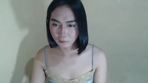 Kim3 online show from May 2026 12:45:01 PM
