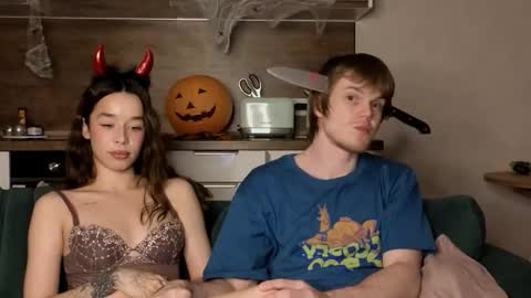 Snapshot of holdonbitch chatting on October 2025 07:36:02 PM Misha and Stacy online show from October 2025 07:36:02 PM