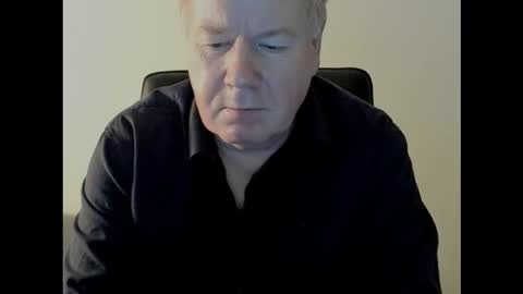 Holger online show from October 2025 02:06:02 PM