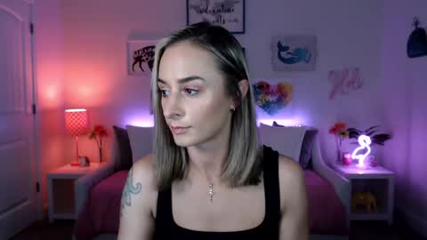 Holi Hurricane online show from February 2025 04:44:01 AM