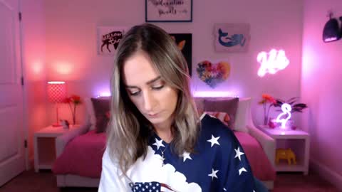 Holi Hurricane online show from October 2025 02:23:02 AM