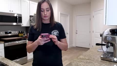 Holi Hurricane online show from March 2026 02:50:02 AM