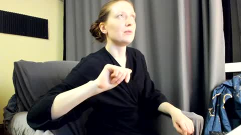 Snapshot of holistic_woman chatting on July 2026 08:14:01 PM holistic_woman online show from July 2026 08:14:01 PM