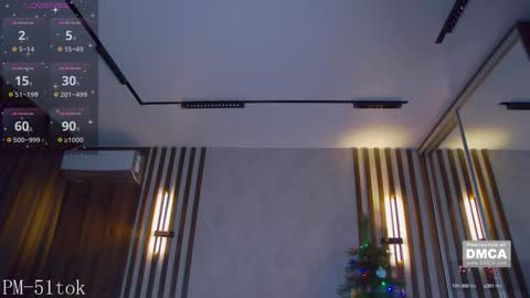 Snapshot of holl1would chatting on December 2024 03:37:01 AM My social media links subscribe to support me online show from December 2024 03:37:01 AM