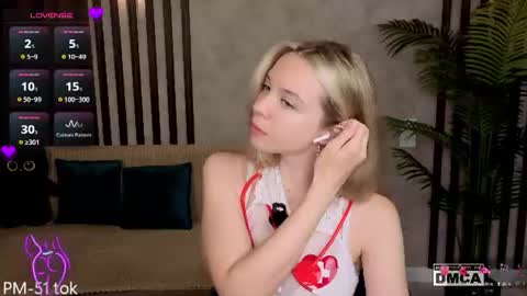 Snapshot of holl1would chatting on July 2026 07:27:02 PM My social media links subscribe to support me online show from July 2026 07:27:02 PM