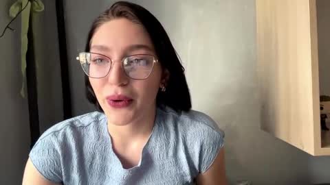 Sofia online show from April 2026 05:27:01 AM