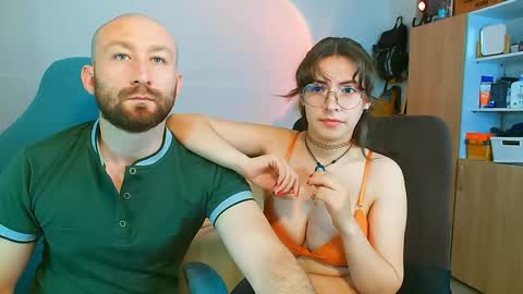 Holly and Honey online show from May 2026 11:10:02 PM