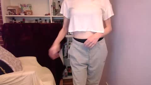 holly_bourbon online show from March 2026 12:36:02 AM