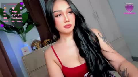 Snapshot of holly_preciousxx chatting on May 2026 03:04:02 AM Hi Im Precious online show from May 2026 03:04:02 AM