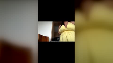 Snapshot of hollykoff chatting on May 2026 02:45:02 PM space online show from May 2026 02:45:02 PM