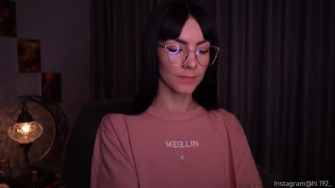 Holly Linder online show from February 2025 04:50:02 AM