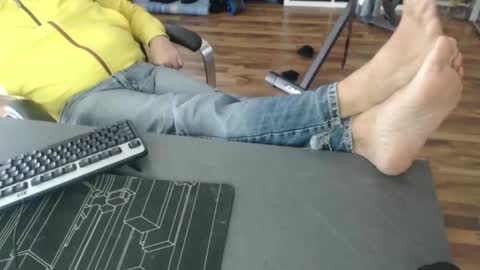 hollymollysucker online show from February 2025 12:43:01 PM