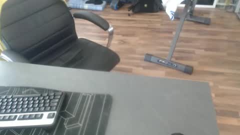 hollymollysucker online show from March 2025 11:51:01 AM