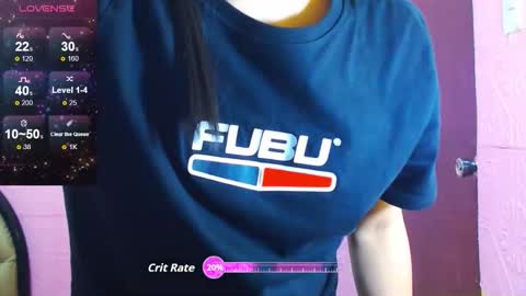 Snapshot of hollywoodbitch chatting on October 2025 01:50:01 AM Isabella Marie online show from October 2025 01:50:01 AM