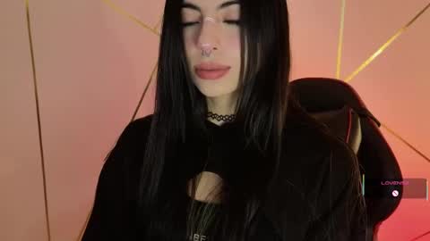 holly online show from February 2025 09:03:02 PM