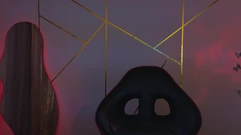 holly online show from December 2025 10:59:02 PM