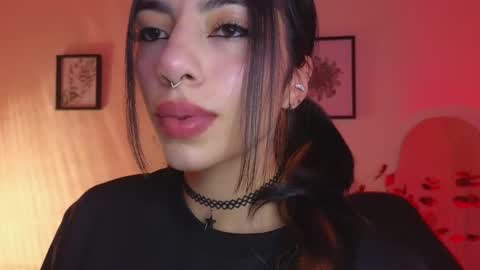 Snapshot of hollyxx_ chatting on April 2026 09:30:02 PM holly online show from April 2026 09:30:02 PM