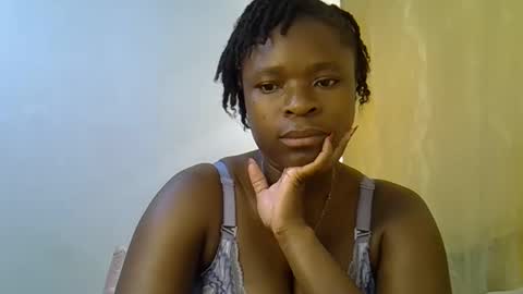 Snapshot of holy_ebony chatting on June 2026 09:37:01 AM holy_ebony online show from June 2026 09:37:01 AM
