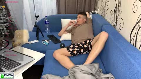 holy_eggs_00 online show from January 2026 11:26:02 AM