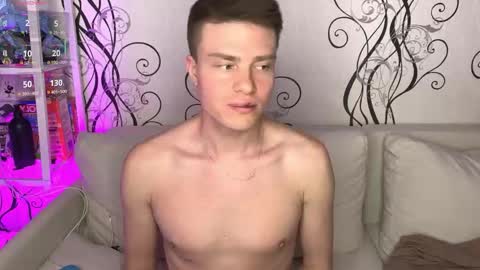 holy_eggs_00 online show from March 2026 07:15:02 PM