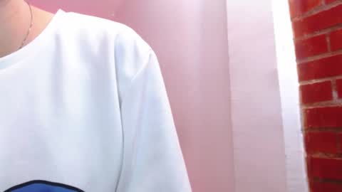 Juli online show from March 2026 02:59:01 AM