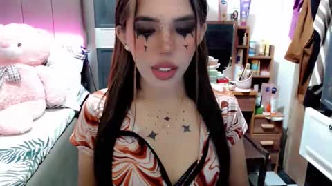 holy_molly1 online show from October 2025 03:57:02 PM