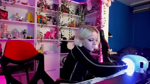 Rumi online show from December 2025 10:35:01 AM